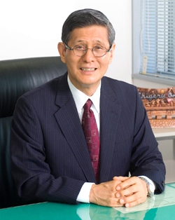 独立行政法人地域医療機能推進機構 理事長 尾身茂