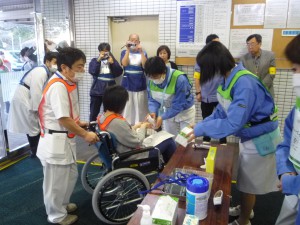 千葉病院 インフルエンザ訓練の様子